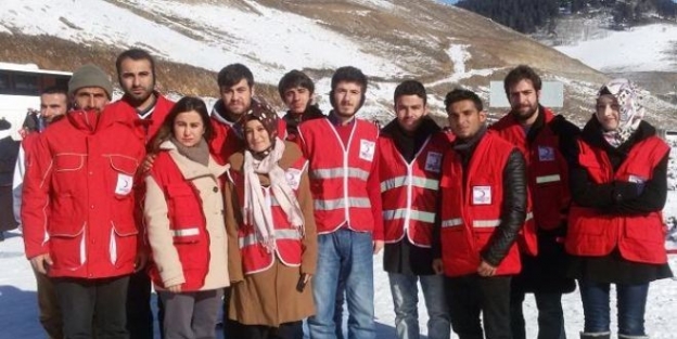 Çildir Kızılay Şehitler İçin Yürüdü