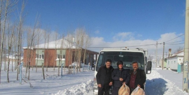 Han Belediyesi’nden Yollarda Mahsur Kalanlara Yardım Eli