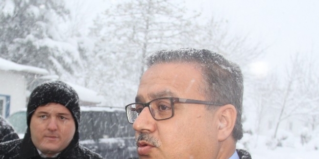 Düzce Valisi Bolu Dağındaki Çalişmalari İnceledi