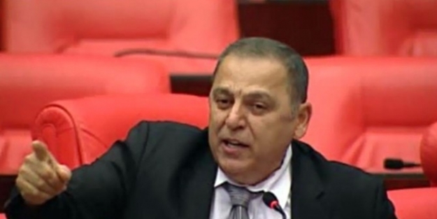 Milletvekili Kaza Geçirdi