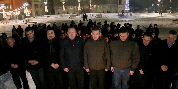 Kosova’dan Fransa’ya ’charlie Hebdo’ Desteği