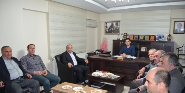 Selendililer Toplatısından Dernek Kurulması Kararı Çikti