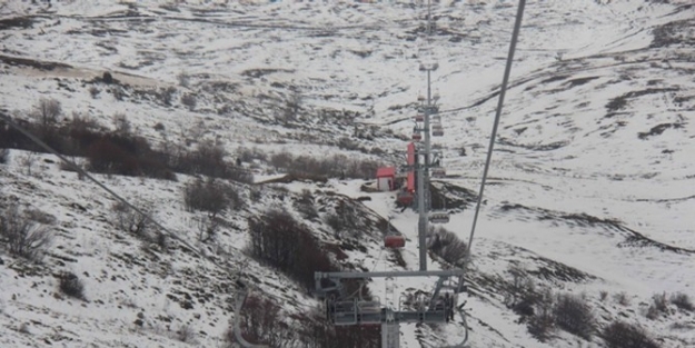 Yıldız Dağı Kayak Severleri Bekliyor