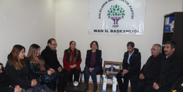 Eş Başkanlardan Hdp’ye Ziyaret