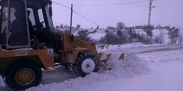 Beyşehir’in Taşra Mahallelerinde Karla Mücadele Çalişmalari
