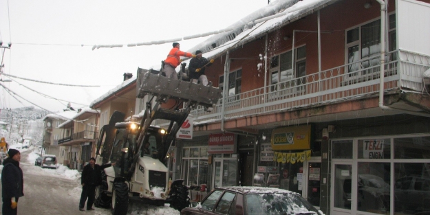 Çatılarda kar önlemi!