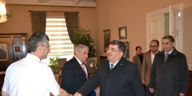 Soma Huzurevi Ek Ünitesi Aile Ve Sosyal Politikalar İl Müdürlüğüne Devredildi