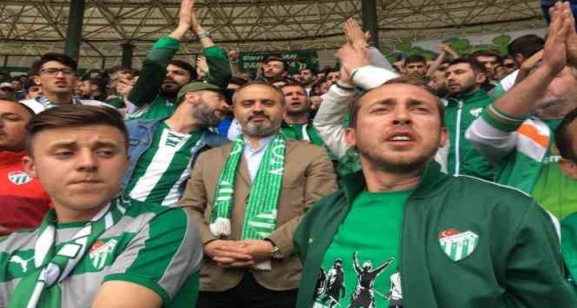 Alinur Aktaş'tan Bursaspor açıklaması: 'Direnişinde ben de varım!'
