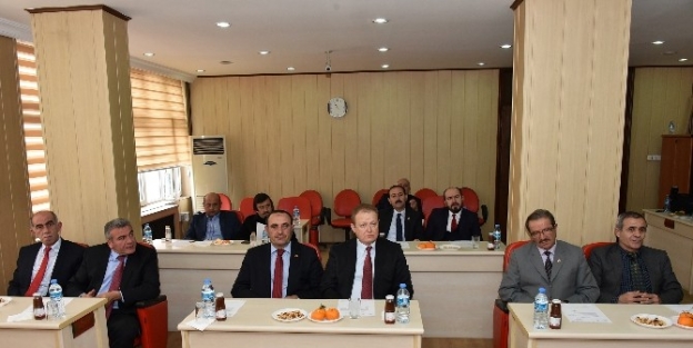 Vali Yavuz’dan Meclis’te Önemli Mesajlar