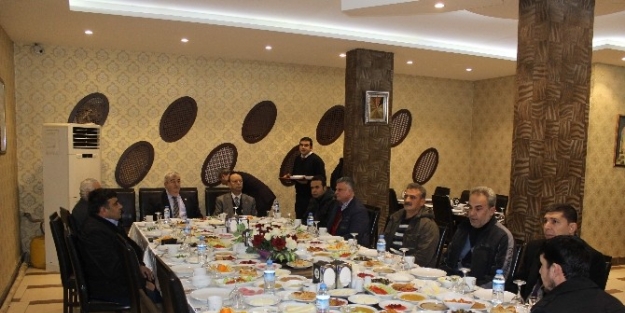 Baro Başkanı Fazlıağaoğlu, Basın Mensuplarıyla Bir Raya Geldi