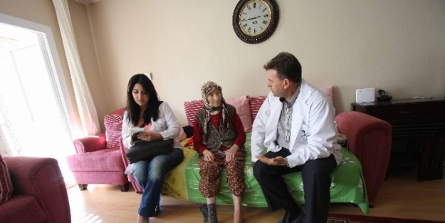 Bayraklı’da Sağlık Hizmetleri Yeni Yılda Da Devam Edecek