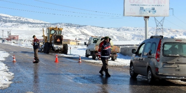 Sarıcakaya Yolu Trafiğe Kapandı