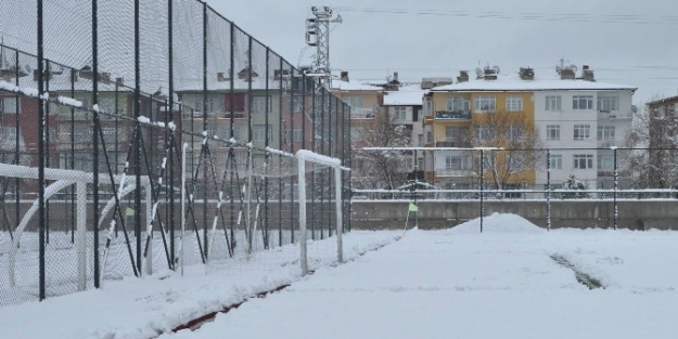 Kayseri’de Tüm Amatör Futbol Müsabakaları Ertelendi