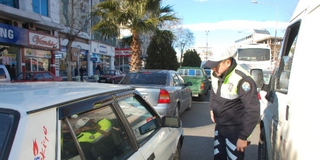 Emniyet Kemeri Kullanmayanlara Cezalar Yazılacak
