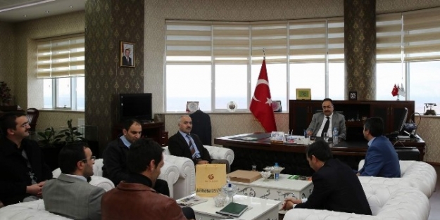 Eğitim-bir-sen’den Rektör Yılmaz’a Ziyaret