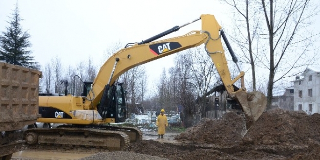 Düzce’de Kanalizasyon Sıkıntısı Tarihe Karışıyor