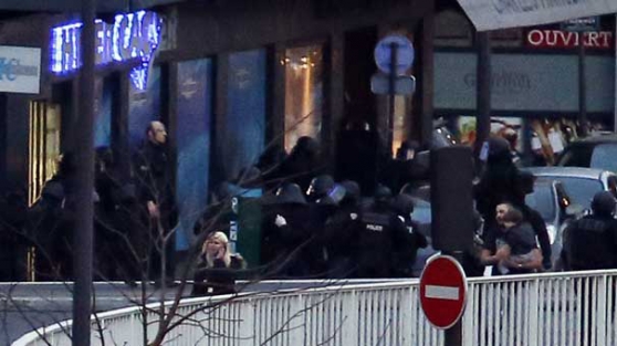 Marketteki saldırgan da öldürüldü