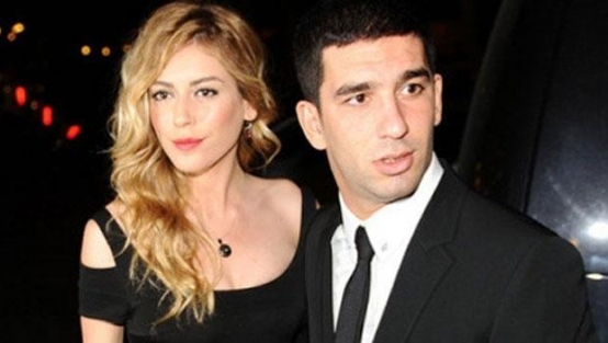 Arda Turan Sinem Kobal'la buluştu