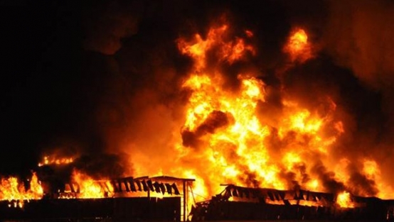 Kumaş fabrikasında yangın paniği