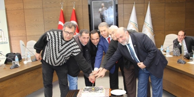 Uosb Çalişan Gazeteciler Günü’nü Kutladı