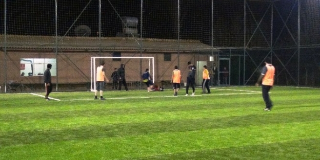 Ceylanpınar’da Dernekler Arası Futbol Maçı