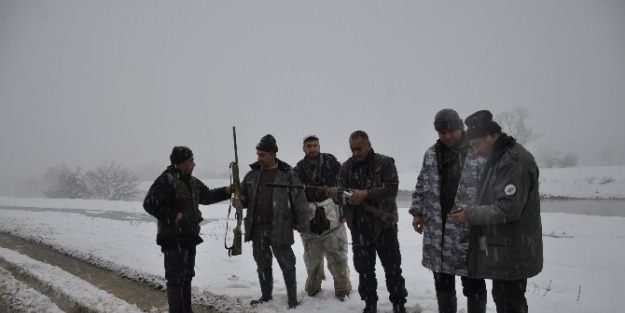 Düzce’de 19 Kaçak Avcı Yakalandı