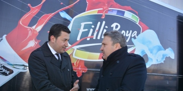 Yunusemre Belediyesi’nden Okullara Boya Desteği