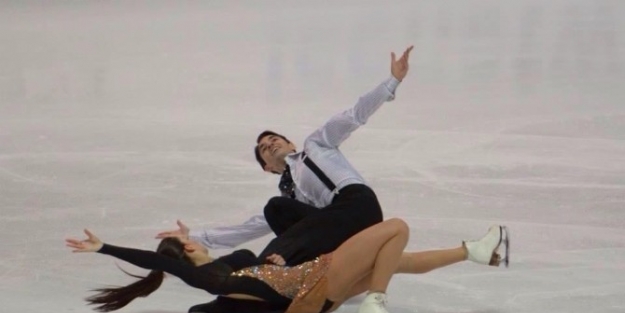 Bir Gümüş Madalya Da Artistik Buz Dansı’ndan...