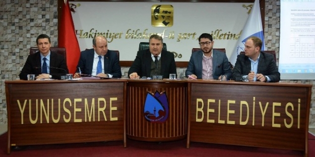 Yunusmere Belediye Meclisi’nde Gruplar Arasında Dayanışma