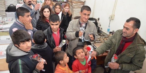 Viranşehir Öğrencilerden Gazeteciler Gününe Ziyeret