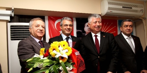 Chp Karşıyaka’da Karaege Gitti, Özsulu Geldi