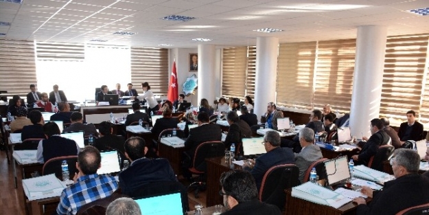 Aksaray Belediye Meclisi Toplandı