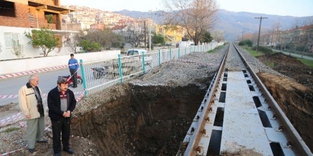 Düğümü Başkan Çözdü!