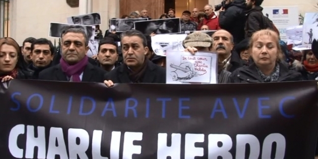 İstanbul'da Charlie Hebdo protestosu!