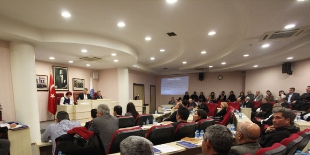 Meclis Üyeleri Çin’deki Akıllı Otopark Sistemlerini İnceledi