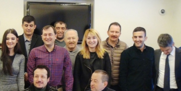 Ak Parti Süleymanpaşa İlçe Başkanı Cüneyt Yüksel 10 Ocak Çalişan Gazeteciler Gününde Basın Mensuplarıyla Buluştu