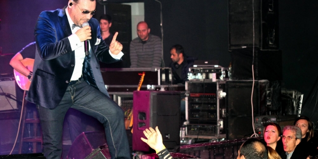 Yaşar Bursalı hayranlarıyla buluştu