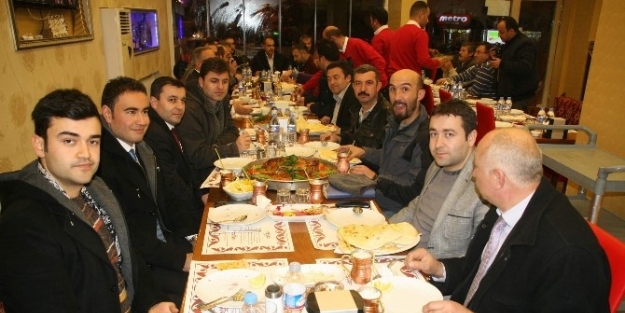 Yozgat Kahveciler Ve Lokantacılar Odası 10 Ocak Gazeteciler Gününü Kutladı