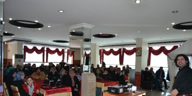 Kulu’da Öğrenci Velilerine Seminer