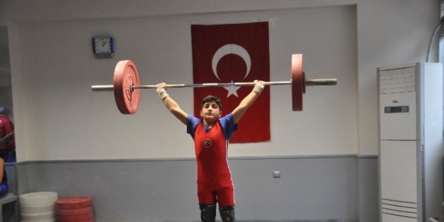 Kurtuluş Kupası Halter İl Birinciliği