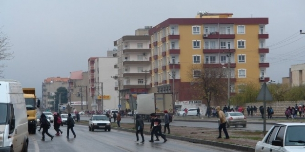 Viranşehir’de E-90 Karayolu Kazalara Davetiye Çikariyor