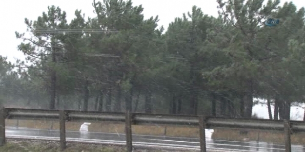 Kar İstanbul'a geri döndü