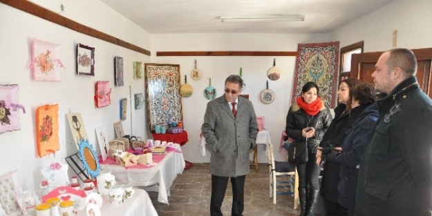 Edremit Belediyesi’nden Ev Hanımlarına Destek