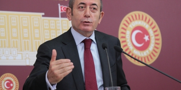 "İslam dini teröre karşı bir dindir"