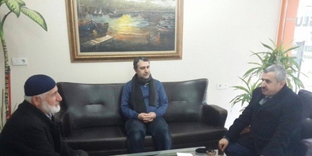 Başkan Baran, Umreden Dönen Vatandaşları Ziyaret Etti