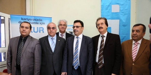 İş-kur’dan Üniversite Öğrencilerine İş İmkani