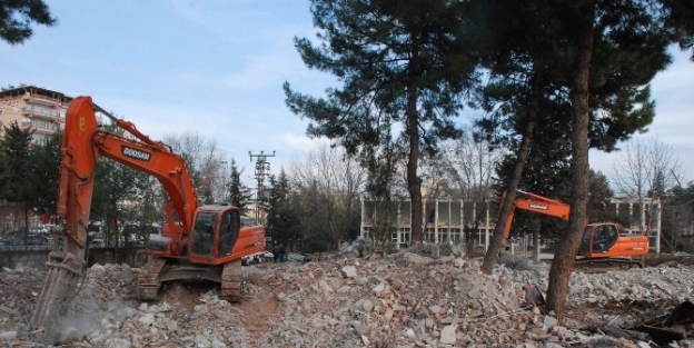 Yeni Hükümet Konağının Startı Verildi