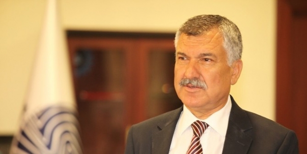 Zeydan Karalar En Başarılı Belediye Başkanı Seçildi