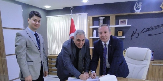 Sungurlu’da Belediye Personeli Maaşlarını Vakıfbank’dan Alacak