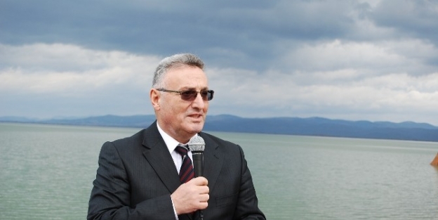 Gölmarmara Gölü’nde Su Ürünleri Kontrolleri Sıklaşıyor